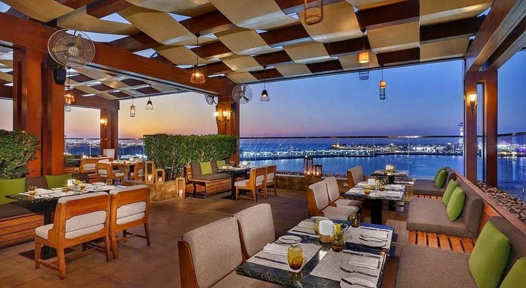 Sheikh Zayed Grand Mosque Azura Panoramic Lounge - Abu Dhabi - Wander with Maya