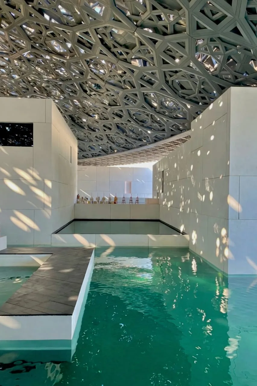 Sheikh Zayed Grand Mosque Inside Louvre Abu Dhabi - wanderwithmaya.com