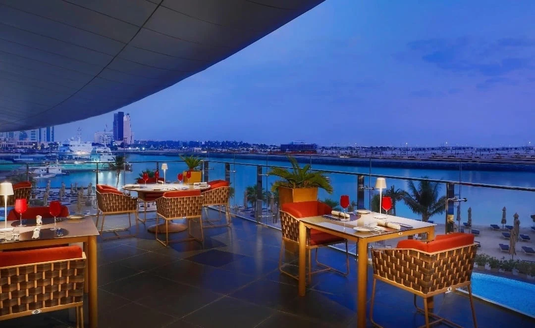 Nahaam - Abu Dhabi - Wander with Maya