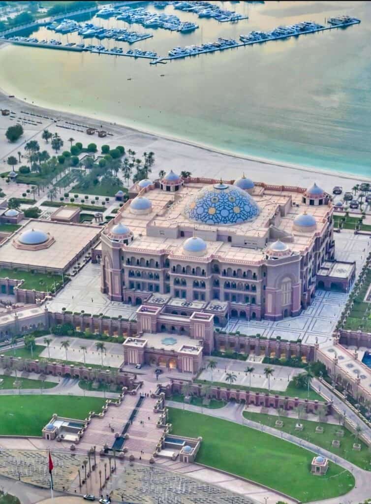 Sheikh Zayed Grand Mosque Emirates Palace building exterior