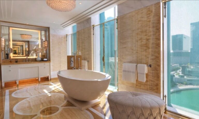 Top 10 Luxury Hotels in Abu Dhabi for an Unforgettable Stay